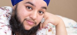 Girl Who Claims to Feel More Feminine After Growing a Beard
