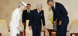 Obama Towers over Japanese Emperor in Tokyo